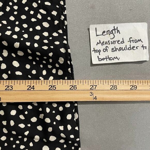 Uniqlo Black and White Polka Dot Blouse - Picture 9 of 9